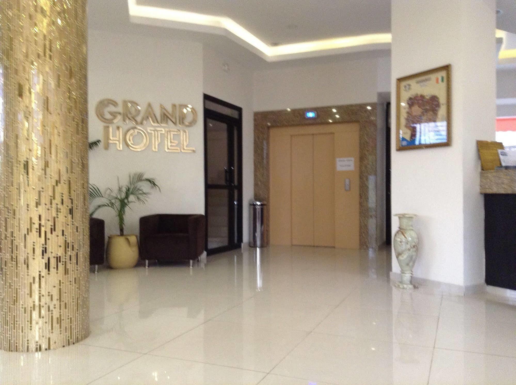 Le Grand Hotel D'Abidżan Zewnętrze zdjęcie